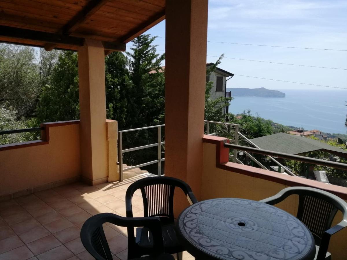Villa Incanto B&B Каприоли Экстерьер фото