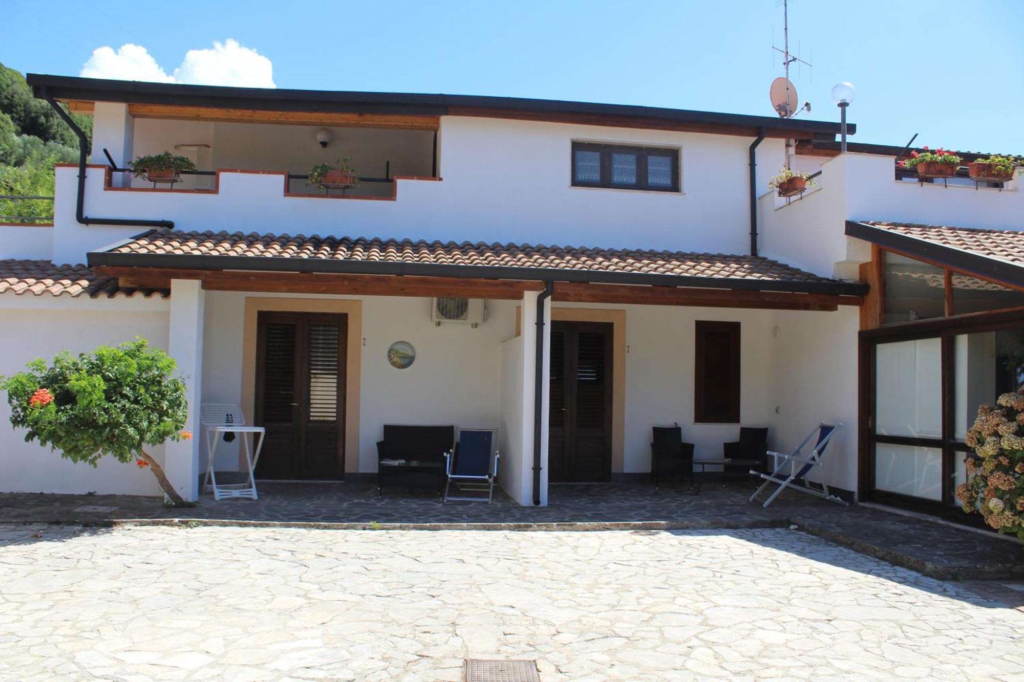 Villa Incanto B&B Каприоли Экстерьер фото